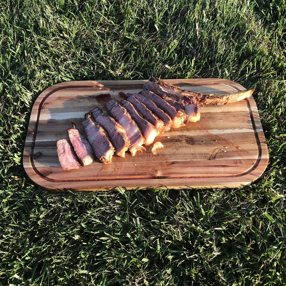 Zavis Green Acacia Wood Serving Rounded Cutting Board With Juice